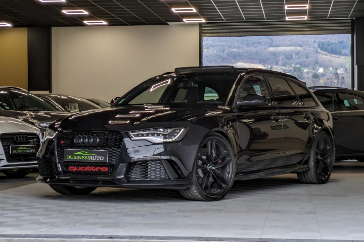 AUDI RS6 AVANT