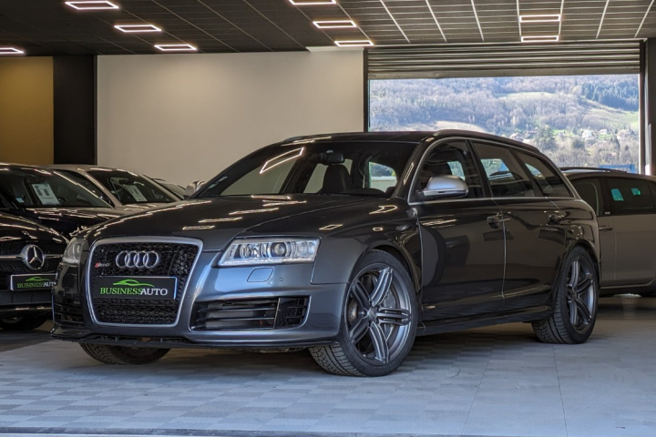 AUDI RS6