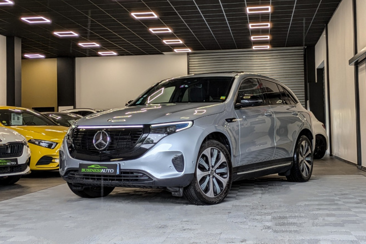 MERCEDES EQC