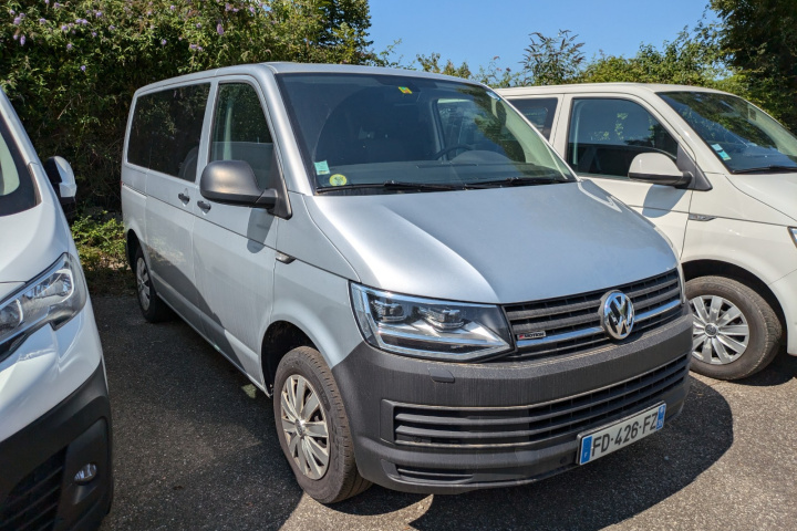 VOLKSWAGEN TRANSPORTER FOURGON