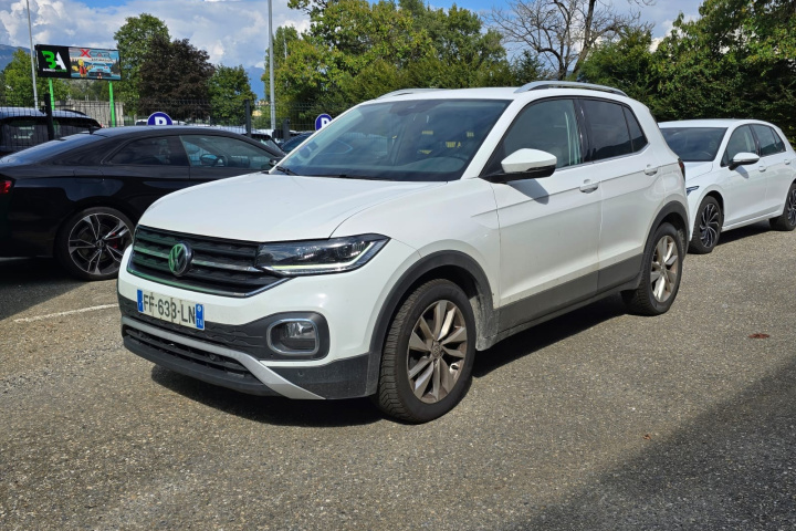 VOLKSWAGEN T-CROSS