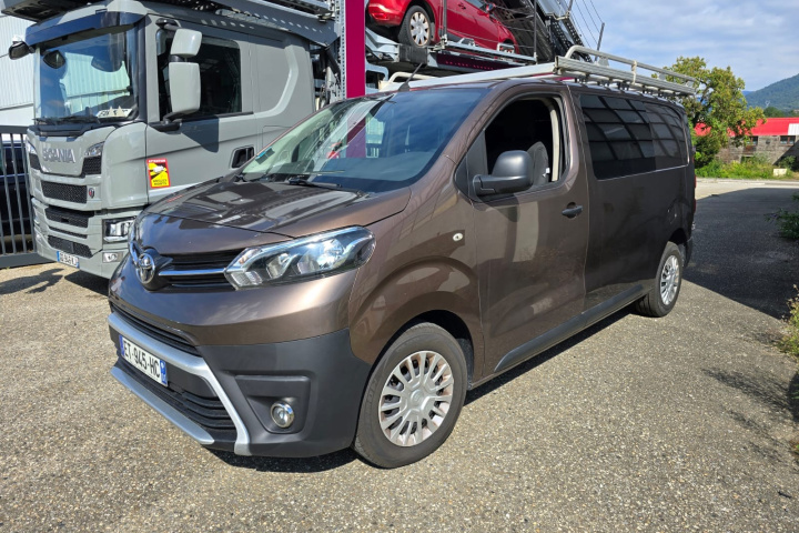 TOYOTA PROACE CABINE APPROFONDIE