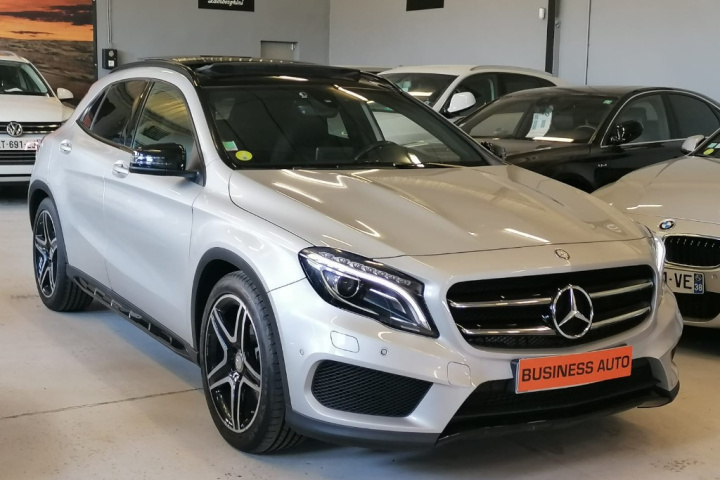 MERCEDES CLASSE GLA