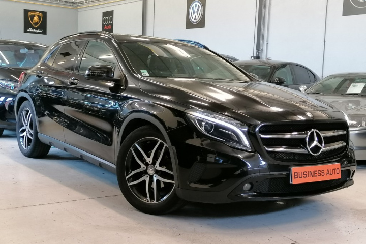 MERCEDES CLASSE GLA