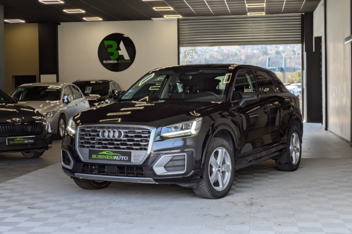 AUDI Q2