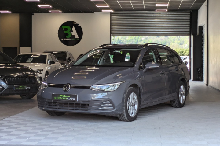 VOLKSWAGEN GOLF SW