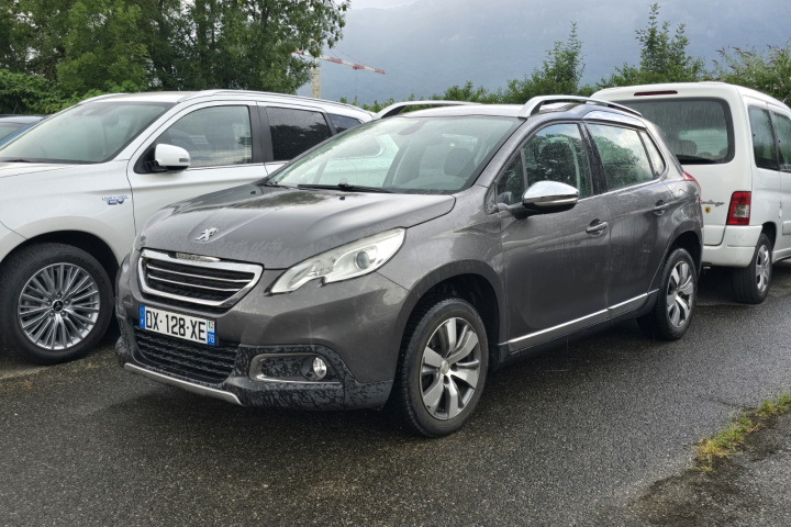 PEUGEOT 2008