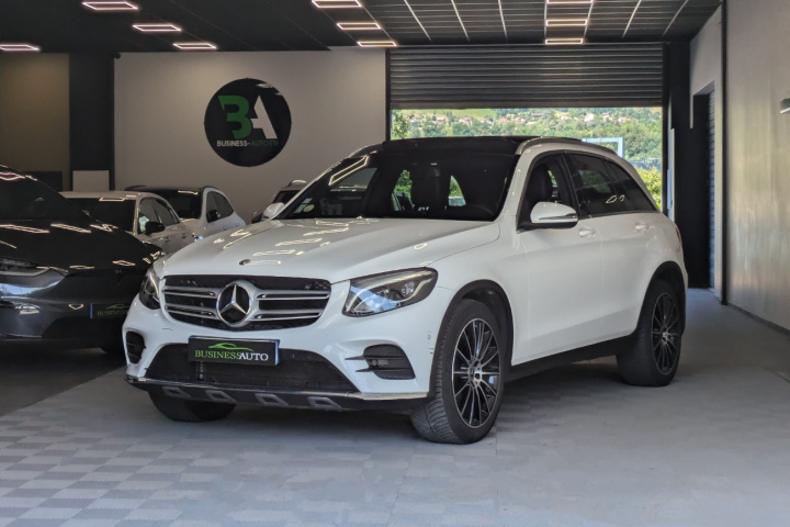 MERCEDES GLC