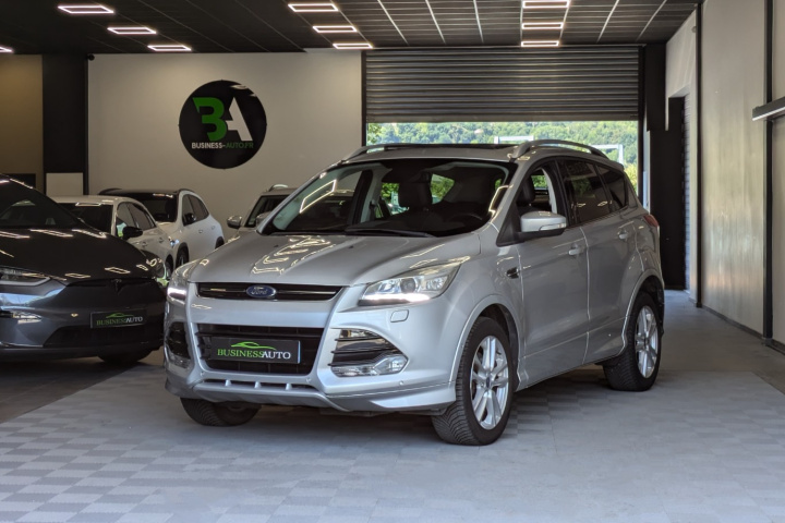 FORD KUGA
