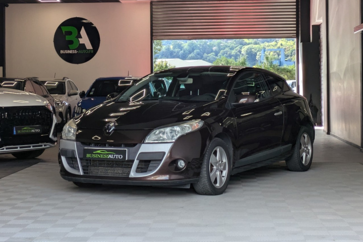 RENAULT MEGANE III COUPE