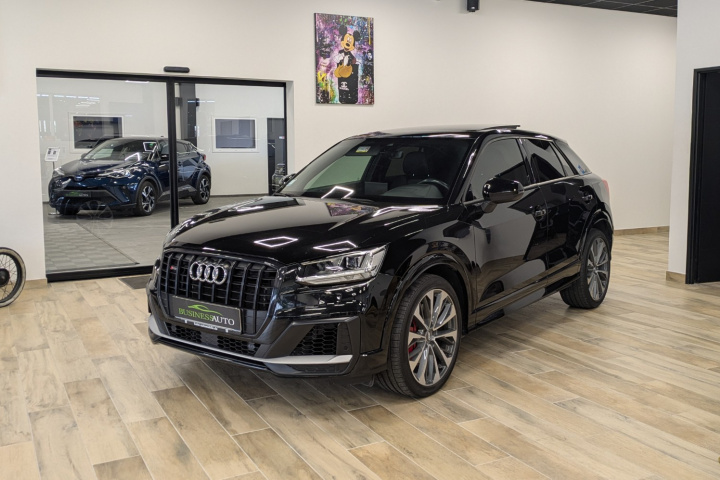 AUDI SQ2