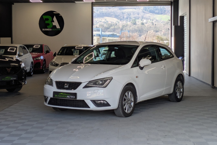 SEAT IBIZA