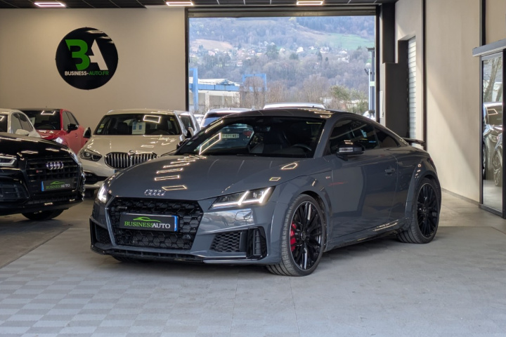 AUDI TT COUPE