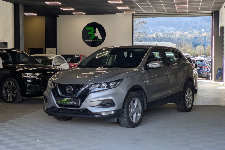 NISSAN QASHQAI 2019