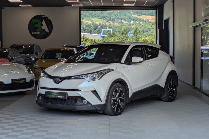 TOYOTA C-HR HYBRIDE PRO RC18