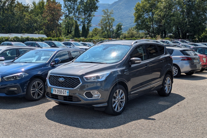 FORD KUGA