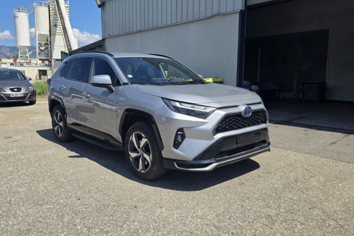 TOYOTA RAV4 HYBRIDE RECHARGEABLE MY22