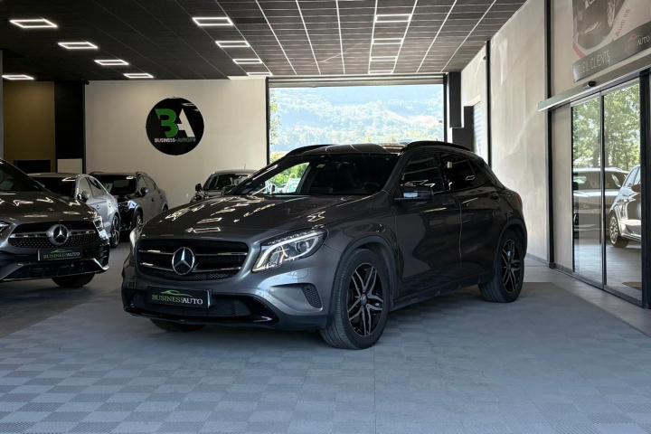 MERCEDES CLASSE GLA