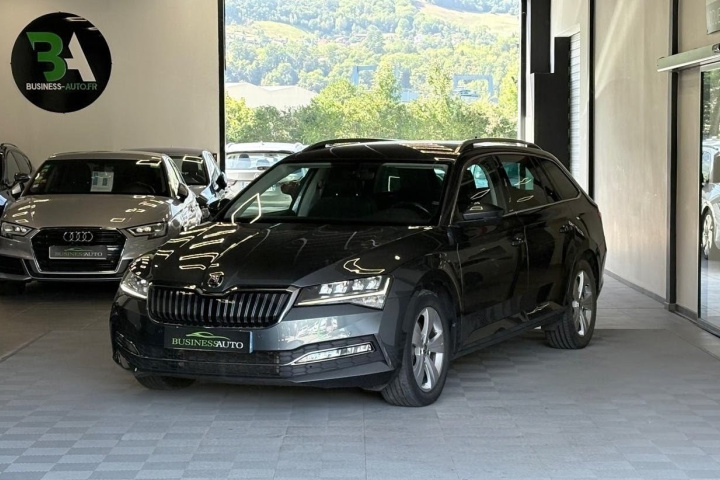 SKODA SUPERB COMBI