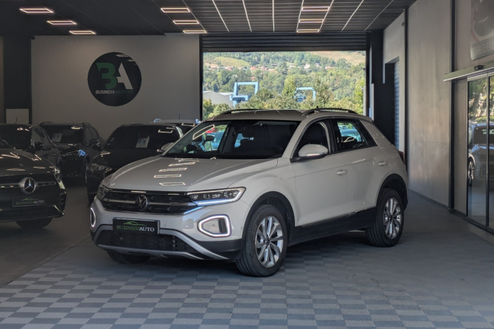VOLKSWAGEN T-ROC